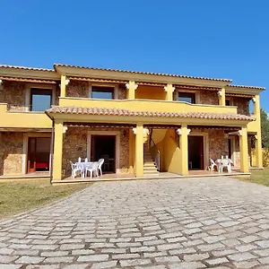  Appartamento Iss Travel, Domus Pedra - 2-bedrooms With Air-condition Italia